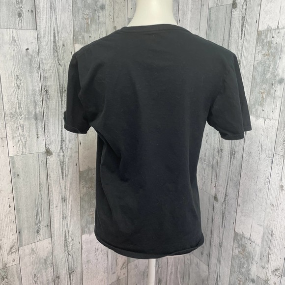 Netflix Stranger Things Womens Medium Cotton Short Sleeve Crew Neck Tee Shirt - Picture 4 of 5